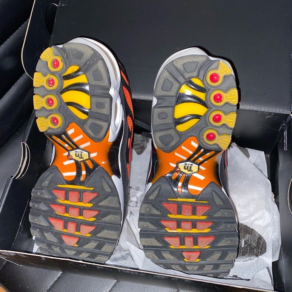 Nike Air Max Plus Sunset - Picture 3 of 3